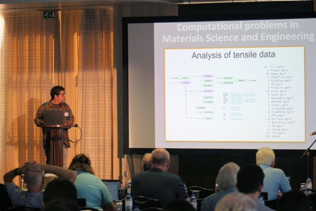 Jesús with a typical data analysis example in materials science